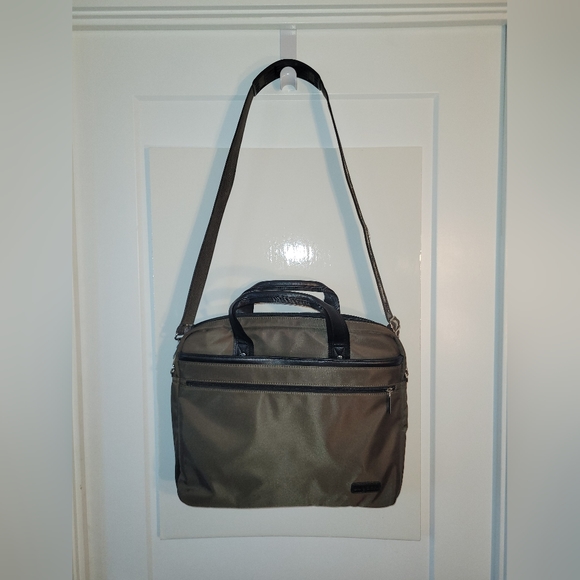 Bugatti soft bag - Picture 3 of 13